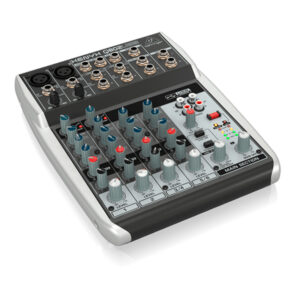 Mezcladora Analógica Behringer XENYX Q802USB